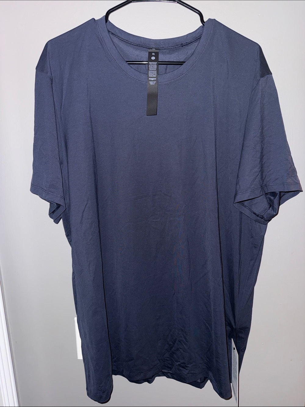 lululemon athletica Men's Short Sleeve Crew Tee - Navy Blue